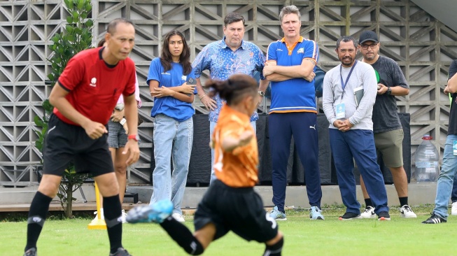 Dewa United Apresiasi Turnamen Sepak Bola Putri MilkLife Soccer Challenge, Claudia Scheunemann Ikut Hadir