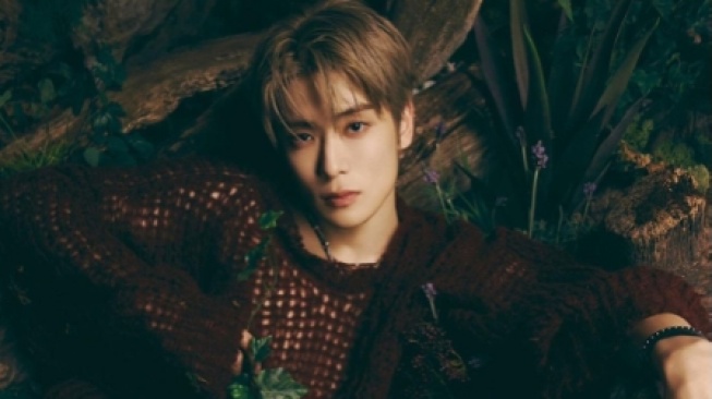 5 Ide Styling Celana Pendek ala Jaehyun NCT, Simpel dan Nyaman!