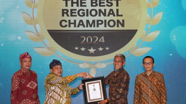 Pemprov Jateng Raih 3 Penghargaan Pada Ajang The Best Regional Champion 2024