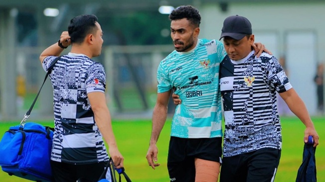 Yance Sayuri alami cedera saat dipanggil timnas Indonesia. (Instagram/@yansayuri11)