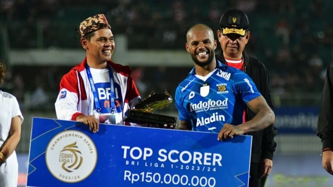 Penyerang Persib Bandung, David da Silva jadi top skor BRI Liga 1 2023/2024 dengan torehan total 30 gol. [dok. Persib]