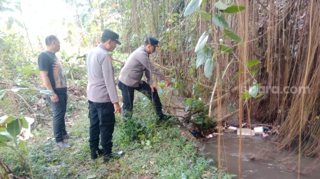 Geger! Bayi Perempuan 8 Bulan Ditemukan Tewas Mengapung di Saluran Irigasi Tabanan