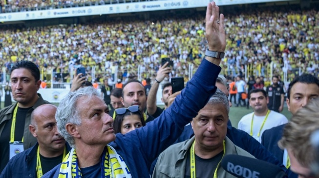 Disambut Bak Raja di Fenerbahce, Jose Mourinho Ungkap Ambisi Besar di Liga Champions