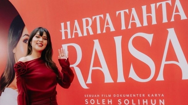 Diduga Bohong Agar Filmnya Laku, Raisa Ngaku Sering Naik Transportasi Umum