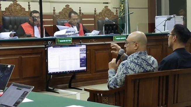 Hadir di Sidang Eko Darmanto, Suami Maia Estianty Berdalih Uang Rp100 Juta untuk Dipinjamkan