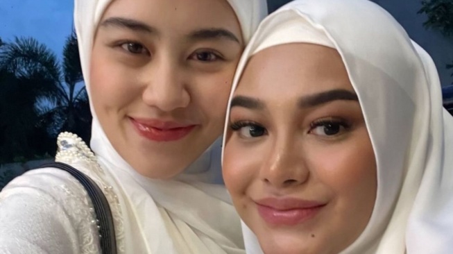 Banjir Pujian, Aaliyah Massaid Disebut Cantik dan Elegan Saat Hadiri Pengajian Aurel Hermansyah (Instagram)