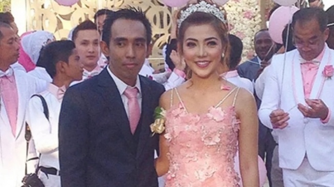  Suami Artis Tersandung Kasus Penipuan (Instagram/@bellashofie_rigan))