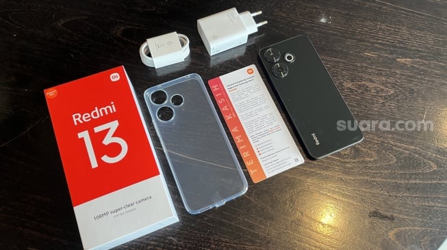 Xiaomi meluncurkan Redmi 13 di Indonesia pada Rabu (5/6/2024). [Suara.com/Dicky Prastya]