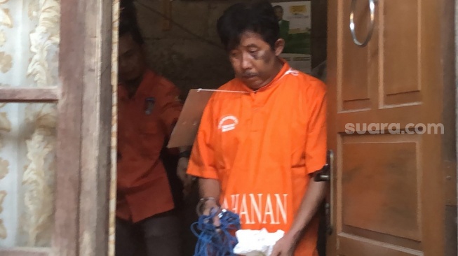 Pembunuh Anak Dalam Karung di Bekasi Cuma Diancam Bui 15 Tahun, Pengacara: Hukuman Mati