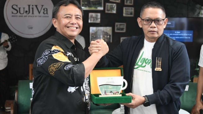 Tahun Ini, Jawa Barat Targetkan Kunjungan Wisatawan Tembus 100 Juta Orang