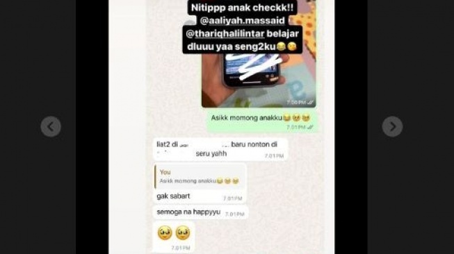 Chat WA Aurel Hermansyah dan Aaliyah Massaid. [Instagram]