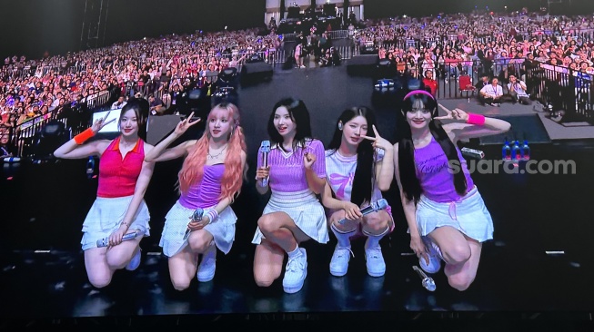 Perkara 'Ape', Momen (G)I-DLE Cicipi Makanan Khas Indonesia di Rexona Glow For It Fest Bikin Ngakak