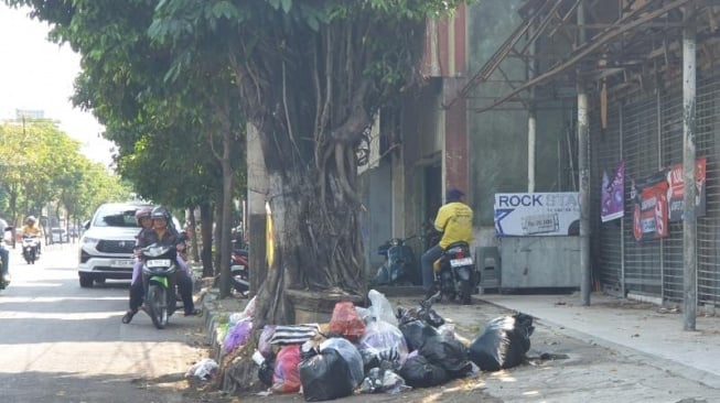 Tumpukan Sampah Masih Ada di Jalanan, Pj Wali Kota Jogja Bilang Begini