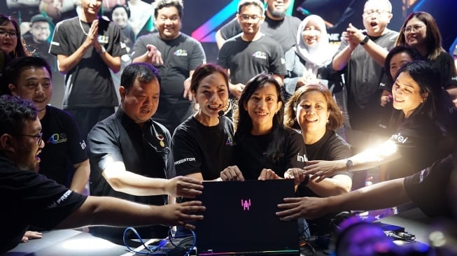 Predator Showtime, 40H Non-stop Livestream with Helios 18. [Acer Indonesia]