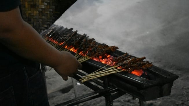 3 Manfaat Mengonsumsi Sate Berbahan Daging Sapi bagi Kesehatan