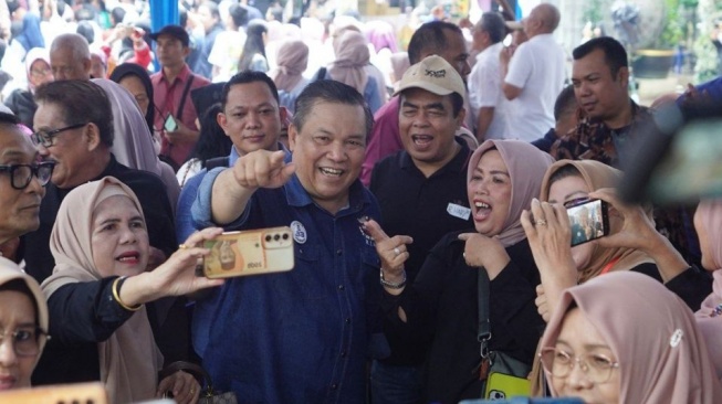 PDIP Resmi Dukung SF Hariyanto Dampingi Abdul Wahid di Pilgub Riau 2024