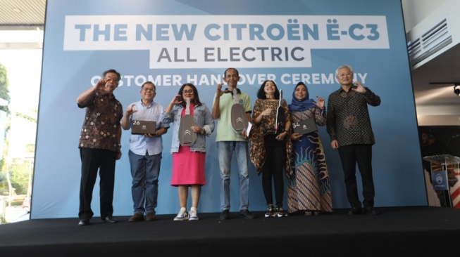 Penyerahan The New Citroën ë-C3 All Electric ke Pelanggan (Dok Citroen)