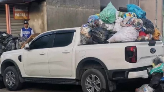 Ford Ranger Mendadak Jadi Tong Sampah Dadakan, Ini Dia Penyebabnya