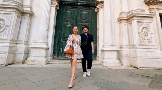  Potret BCL dan Tiko Liburan di Venesia (Instagram/@itsmebcl)