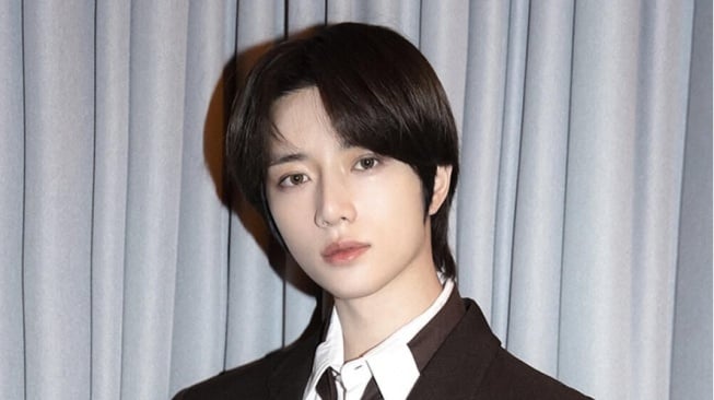 Alami Cedera Kaki, Beomgyu TXT Batal Hadiri Acara Paris Fashion Week