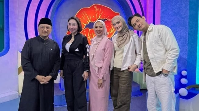 ustaz Yusuf Mansur dalam acara talkshow Rumpi (Instagram/@rumpi_ttv)