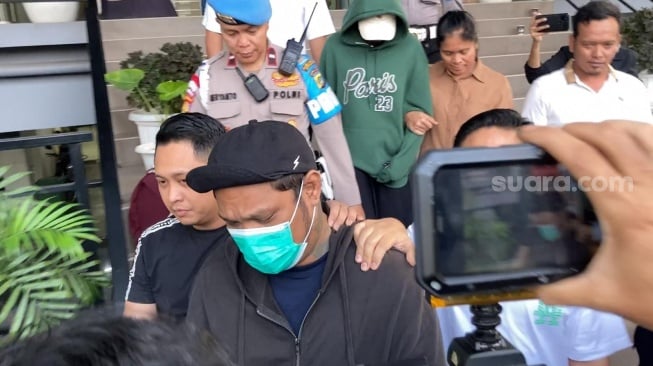 Virgoun Dan Teman Wanitanya Resmi Tersangka Narkoba