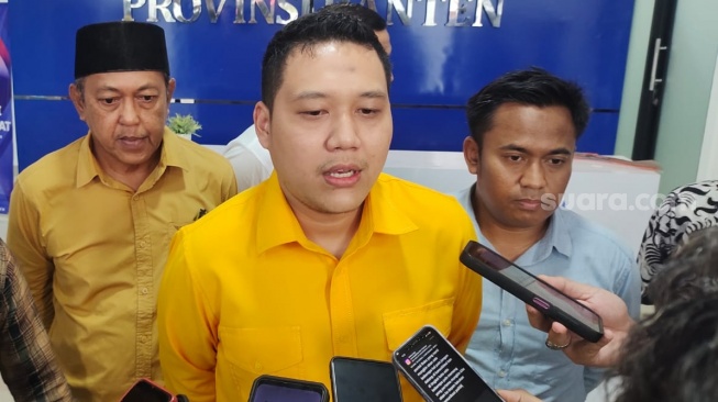 Robinsar Ditugaskan Demokrat Cari Wakil dan Koalisi Partai di Pilkada Cilegon 2024