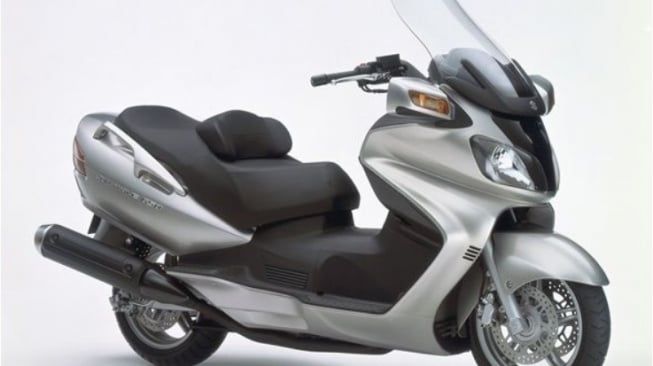 Suzuki Skywave 650 (Suzuki Global)