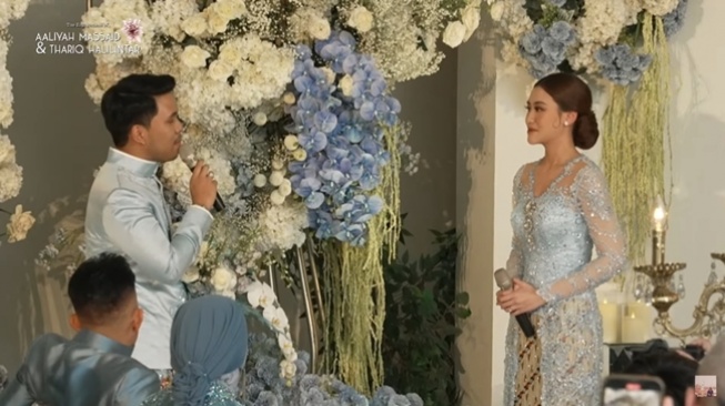 Momen Pertunangan Thariq Halilintar dan Aaliyah Massaid (YouTube/Thariq Halilintar)