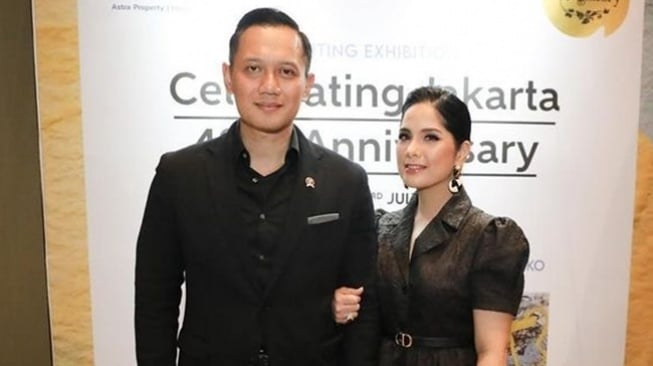  Artis Menikah dengan Politisi (Instagram/@annisayudhoyono)