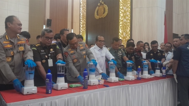 Ratusan Kilogram Sabu dan Ganja Milik Jaringan Internasional Dimusnahkan Polda Lampung