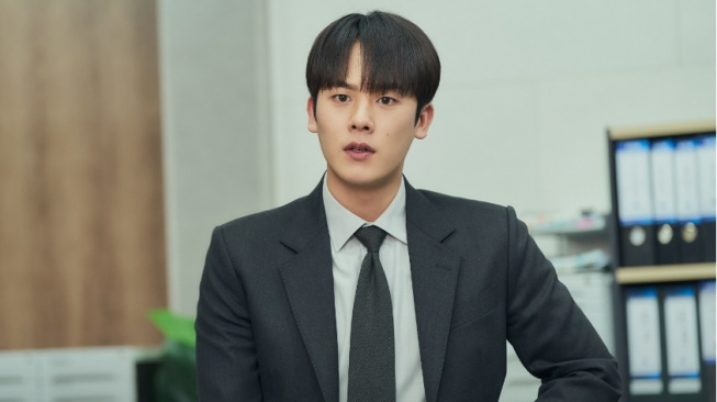 Bintangi Drama Korea 'The Auditors', Ini Cara Lee Jung Ha Mendalami Karakternya