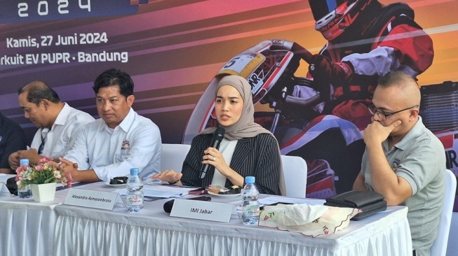 EKR Piala PUPR 2024 Segera Dihelat, Alexandra Asmasoebrata Puji Sirkuit: Aspalnya Bagus