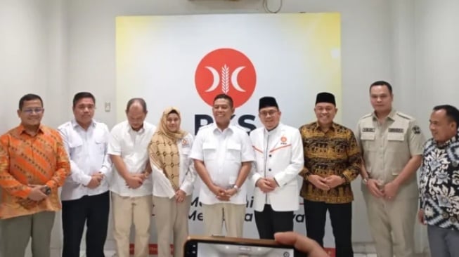 Andra Soni Sebut Gerindra dan PKS 'CLBK', Sinyal Koalisi di Pilkada Kota Serang 2024 Menguat?