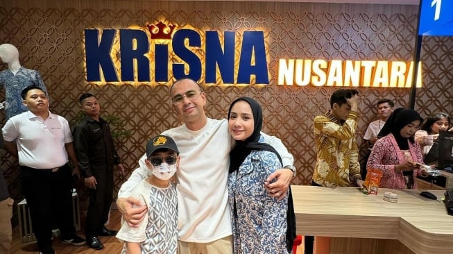 Raffi Ahmad dan keluarga ke Jogja. (Instagram)