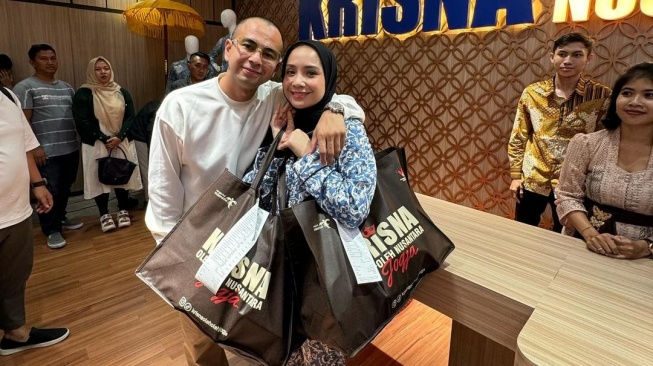 Dianggap Lebih Cantik dari Gigi, Detik-detik Raffi Ahmad Kenalkan ...