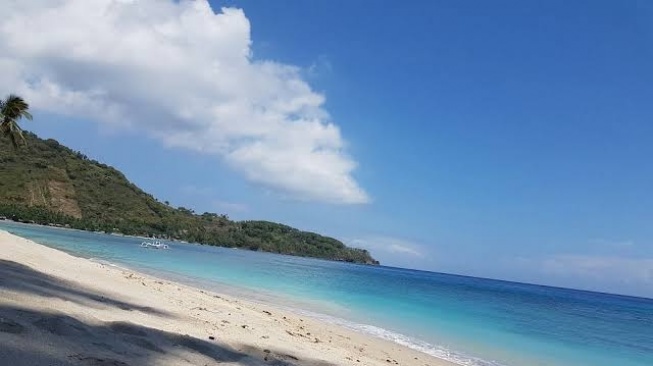 Pantai Nipah-nipah Melesat ke 50 Besar Desa Wisata Terbaik Indonesia!