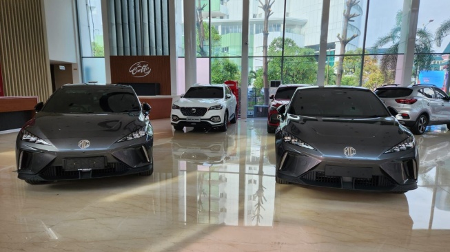 Andalan Motors Buka Dealer Flagship MG, Bawa Jajaran Mobil Listrik