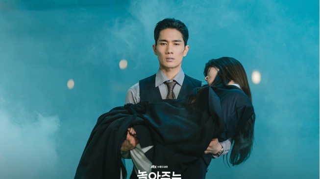 Spoiler Drama Korea 'My Sweet Mobster' Episode 7: Seo Ji Hwan Menyelamatkan Go Eun Ha