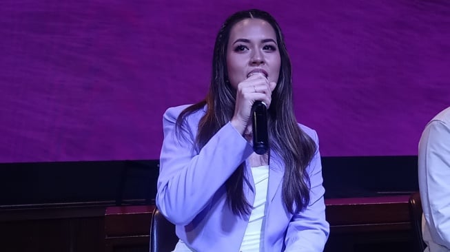 Raisa saat menghadiri acara di Central Park, Jakarta Barat pada Jumat (5/7/2024) [Suara.com/Rena Pangesti]