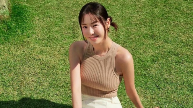 Classy! Ini 4 Gaya OOTD Chic ala Lee Da-hee yang Bikin Kamu Jatuh Cinta