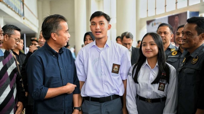 Bey Machmudin Apresiasi Film Hantu di Sekolah yang Digagas Satgas Saber Pungli Provinsi Jabar