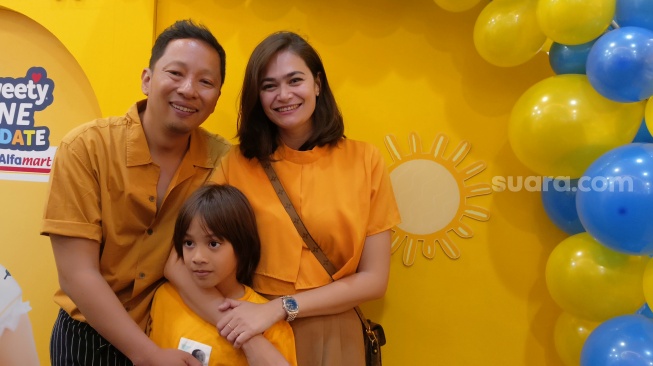 Ringgo Agus Rahman dan Sabai Morscheck ditemui di SCBD, Jakarta Selatan pada Jumat (5/7/2024) [Suara.com/Rena Pangesti]