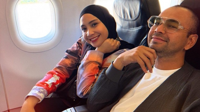 Nagita Slavina dan Raffi Ahmad. (Instagram/raffinagita1717)