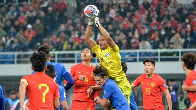 Pernah Dimusuhi Fans Indonesia, Kiper Singapura Hassan Sunny Donasi Rp120 Juta ke Muhammadiyah