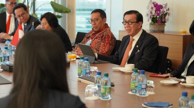 Menkumham Lakukan Pertemuan Bilateral dengan Dirjen WIPO