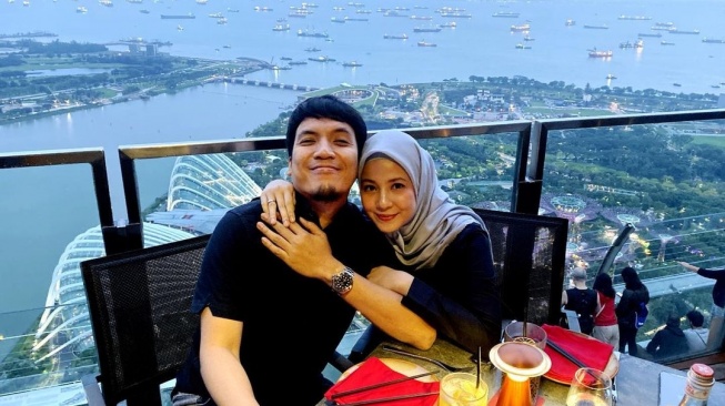 Masih Saling Cinta Meski Ditalak 3 Desta, Natasha Rizky Ungkap Faktanya