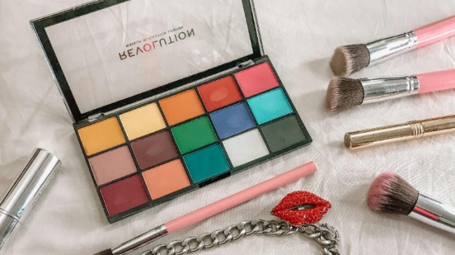 4 Rekomendasi Color Corrector Mulai dari 30 Ribuan, Makeup Jadi Flawless!