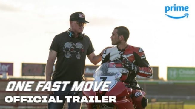 Rilis Trailer, One Fast Move Kisahkan Impian KJ Apa di Dunia Balap Motor