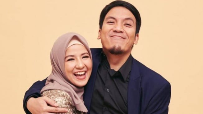 Dear Desta, Pahami Dulu Syarat Ini Sebelum Niat Rujuk dengan Natasha Rizky